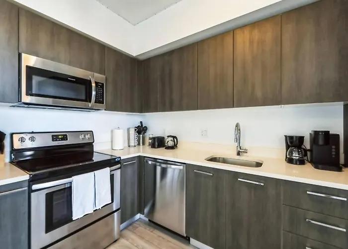 Miami-2Br Brickell Apt - Pool - Gym
